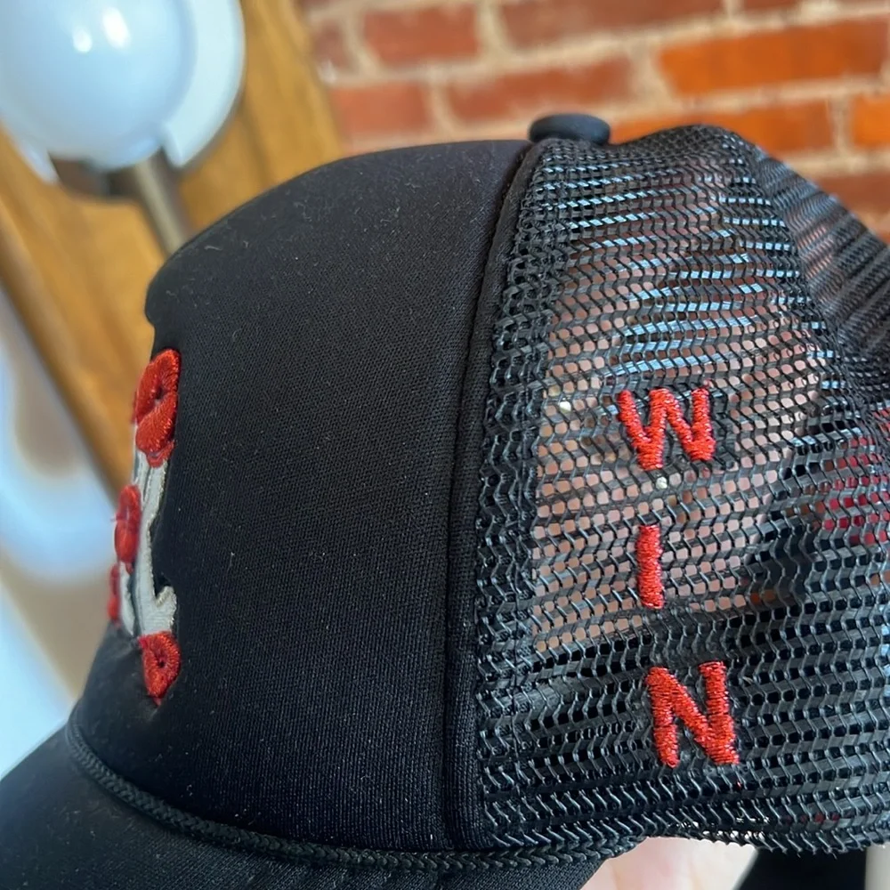 La Ropa SnapBack - Picture 3 of 3